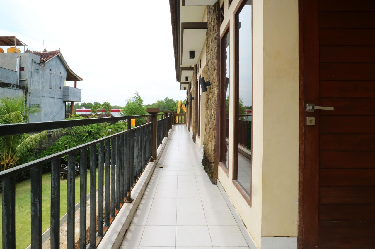 Pondok Jempiring Kuta  Exterior photo